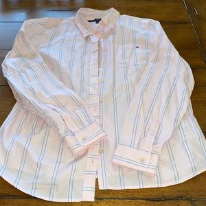 Women’s Tommy Hilfiger large long sleeve button up shirt.